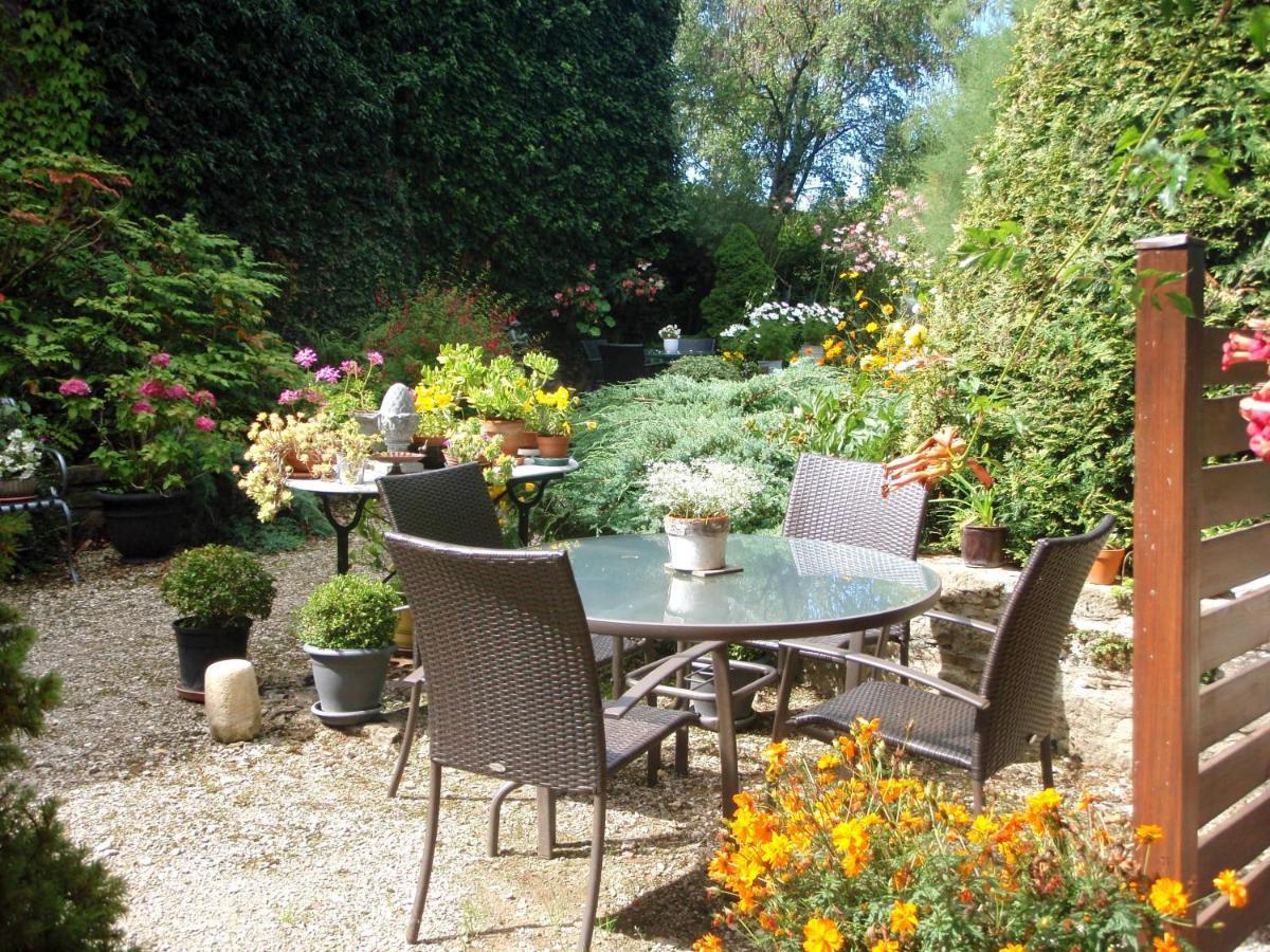 Le Cadran Solaire Romance Classe 3 Etoiles Et 3 Cles Sancey 外观 照片