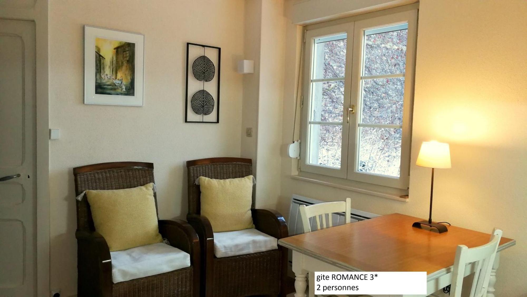 Le Cadran Solaire Romance Classe 3 Etoiles Et 3 Cles Sancey 外观 照片